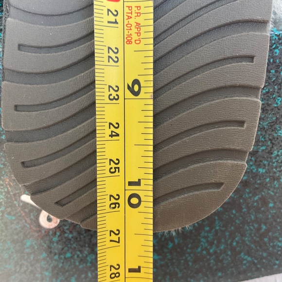 EMU Australia Mayberry Natural Sheepskin Slipper in Charcoal Sz 9 (fits … - Picture 14 of 16